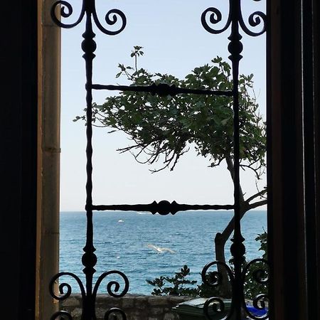 Apartment Giulio - 10Mt To The Beach ロヴィニ エクステリア 写真